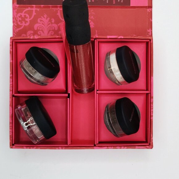 bareMinerals Face Fashion CLASSIC GLAM 5 Piece Kit Eye Shadow, Blush, Lips NEW - Picture 4 of 5